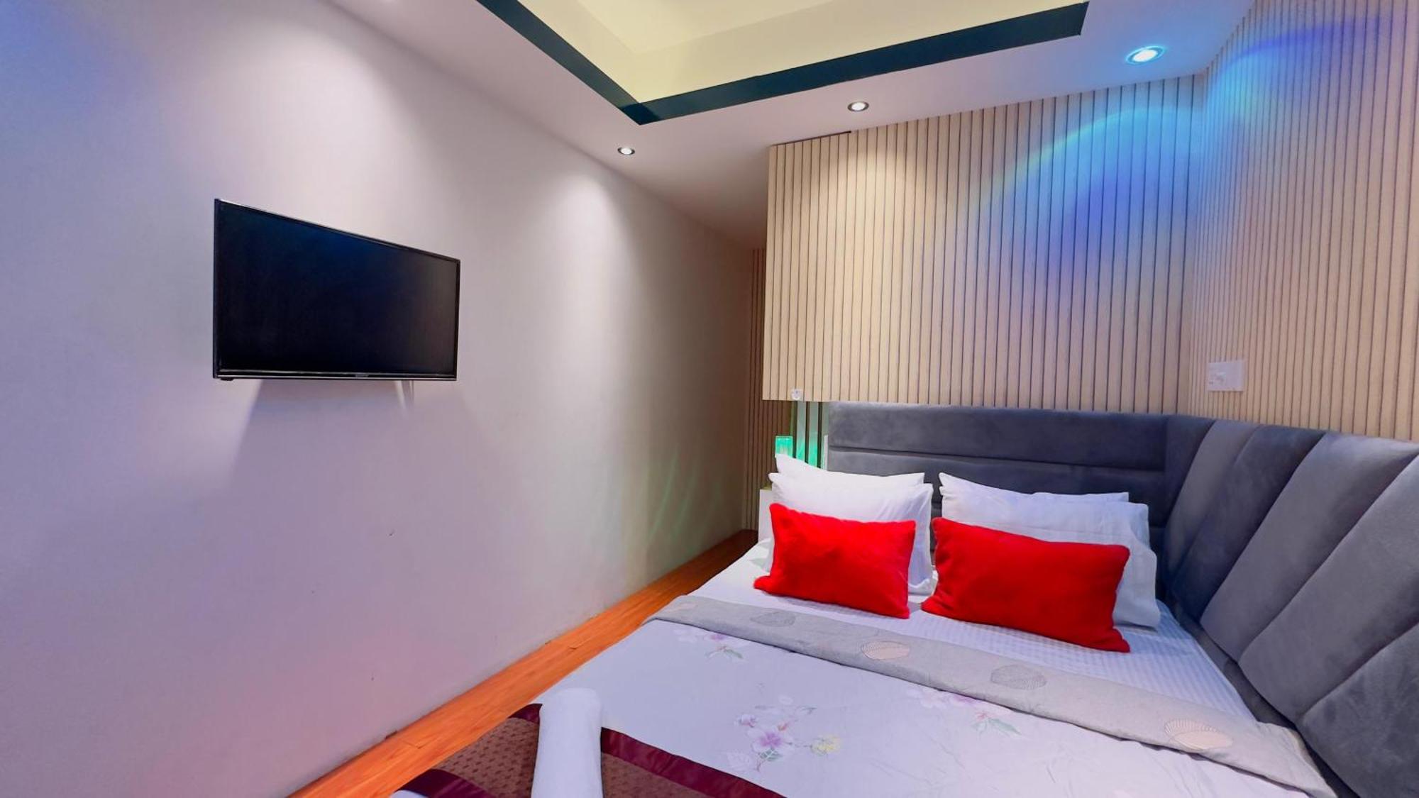 Rezala Restaurant And Residence Dhaka Extérieur photo