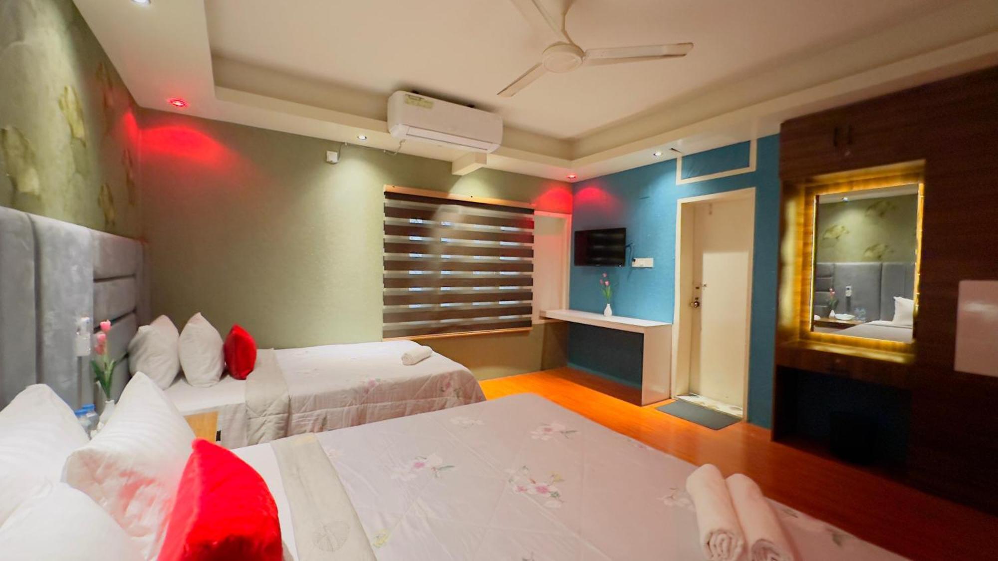 Rezala Restaurant And Residence Dhaka Extérieur photo