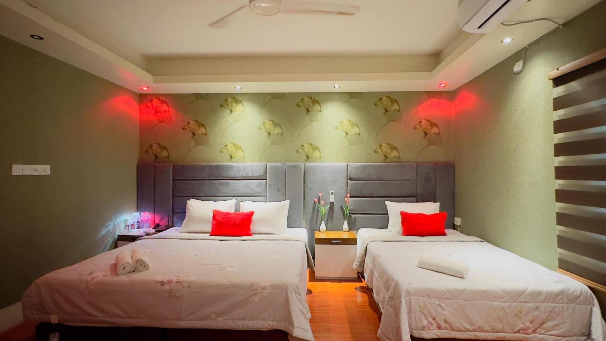Rezala Restaurant And Residence Dhaka Extérieur photo