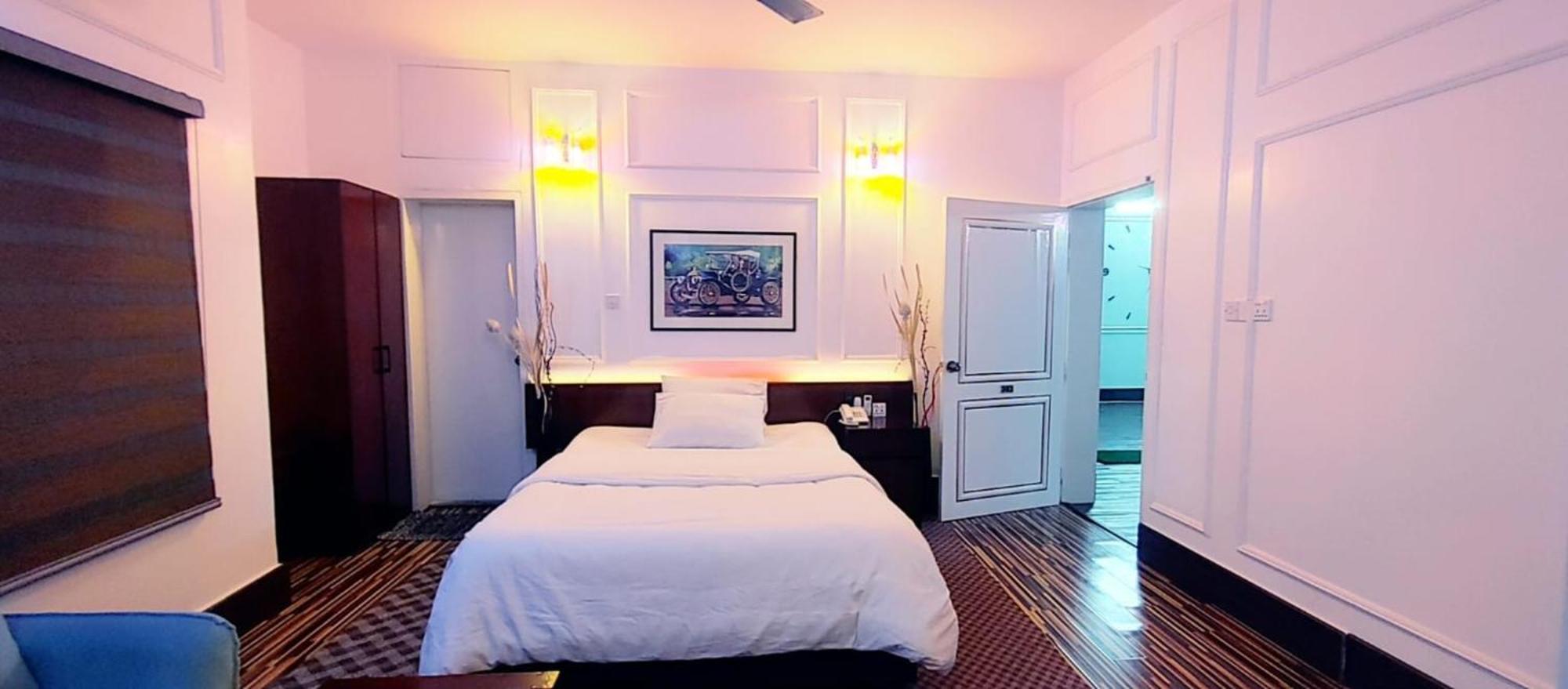 Rezala Restaurant And Residence Dhaka Extérieur photo