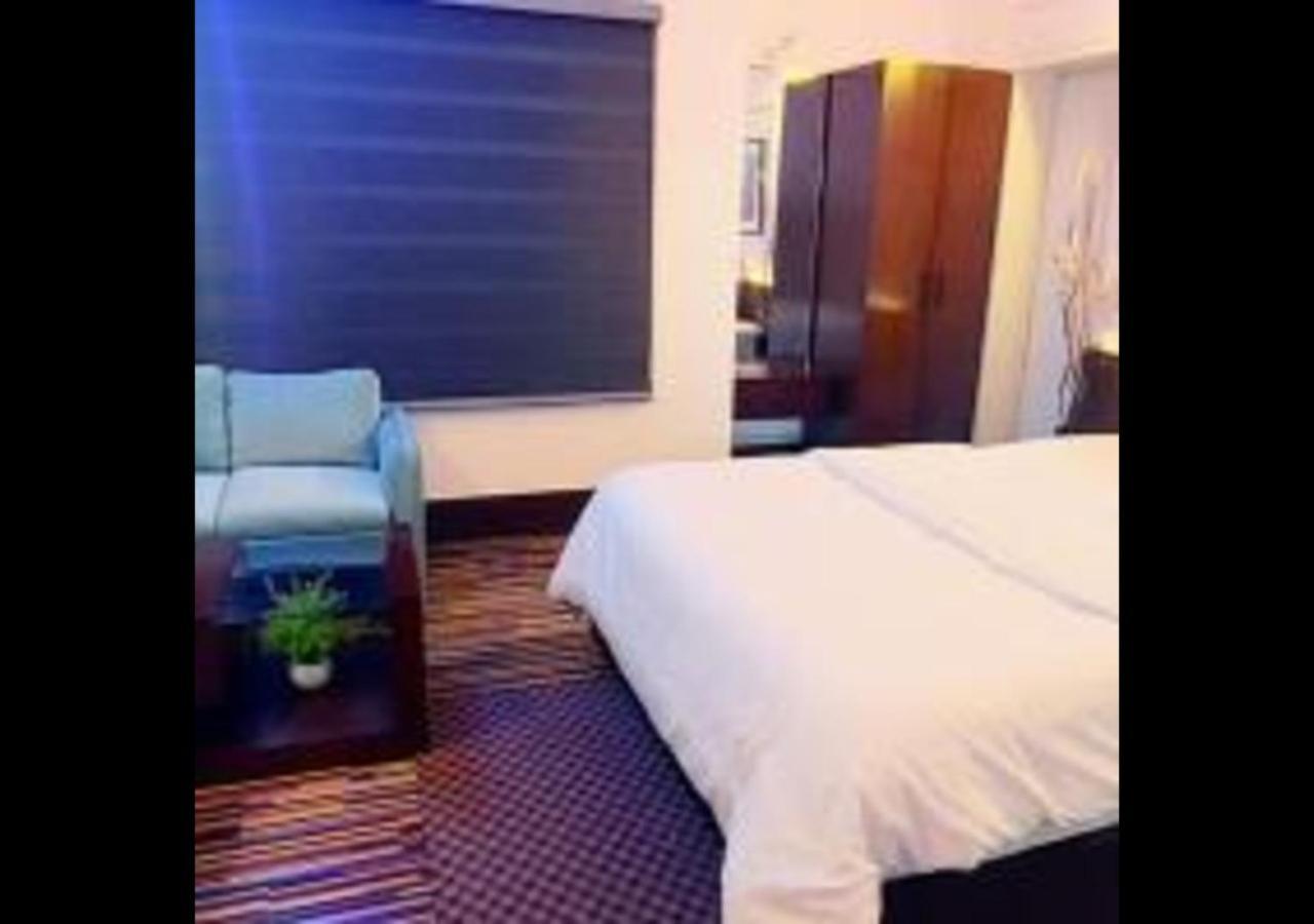 Rezala Restaurant And Residence Dhaka Extérieur photo